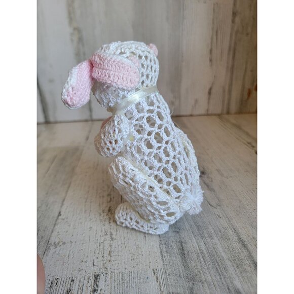 Crochet lace bunny easter holding egg spring home decor unique - Picture 5 of 7